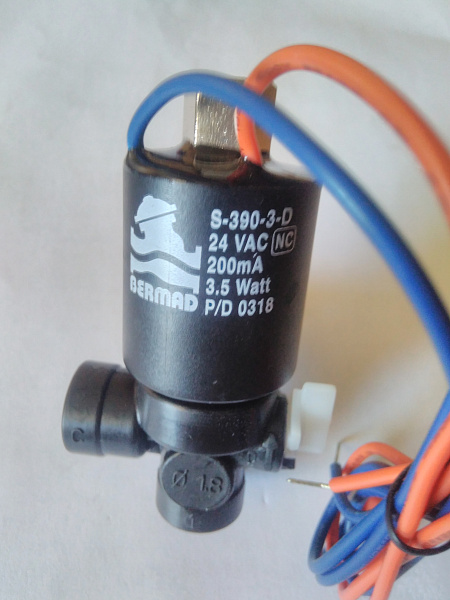 Соленоид S-390-3W-24VAC-D-NC-BC Orange/Blue, 200mA, 3,5Watt, с базой (пр-во "BERMAD", Израиль)