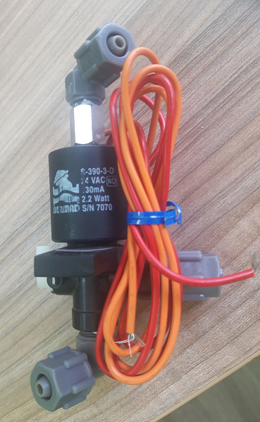 Соленоид S-390-3W-24VAC-D-NO Red/Orange, 130mA, 2,2Watt, с базой (пр-во "BERMAD", Израиль)